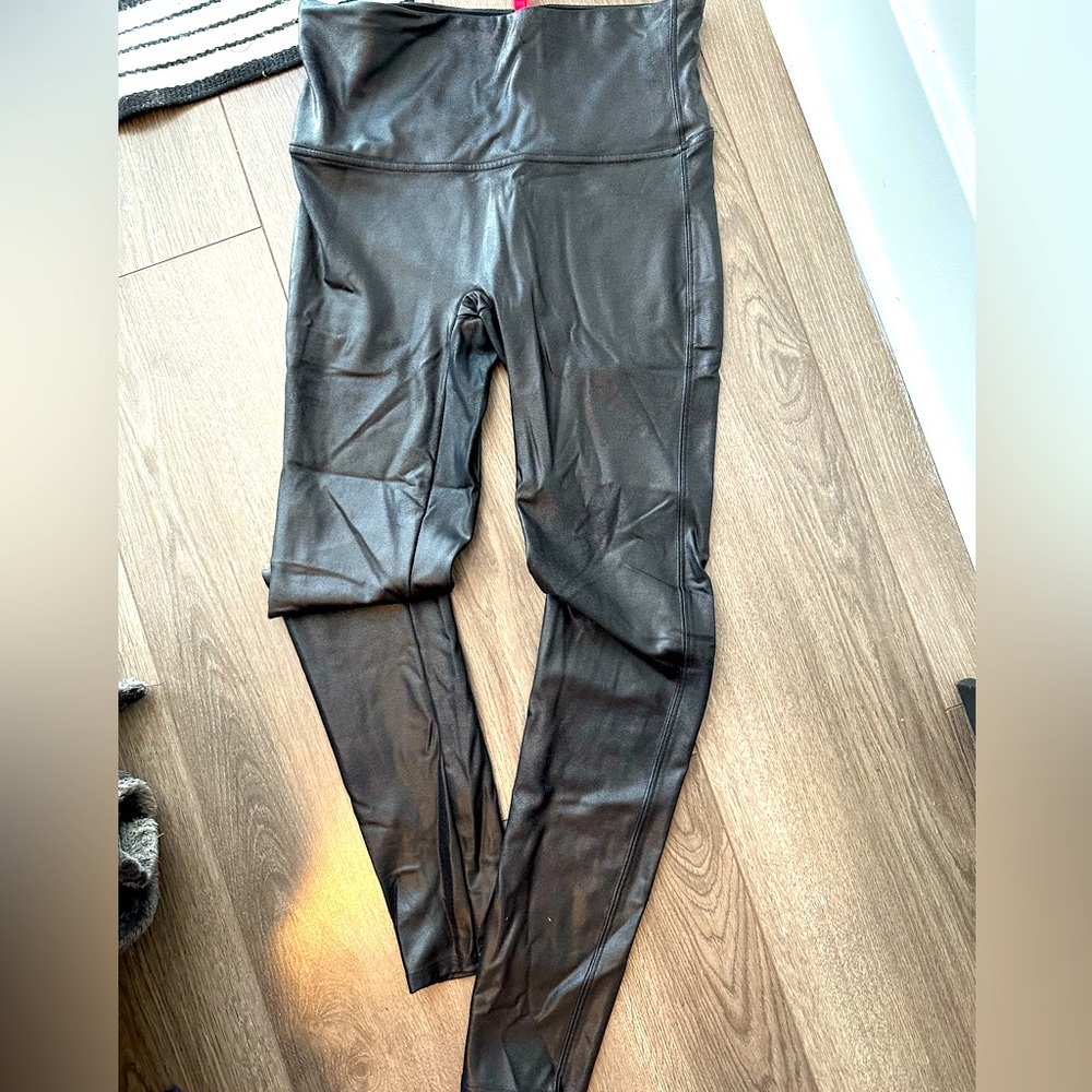 Spanx black faux leather leggings